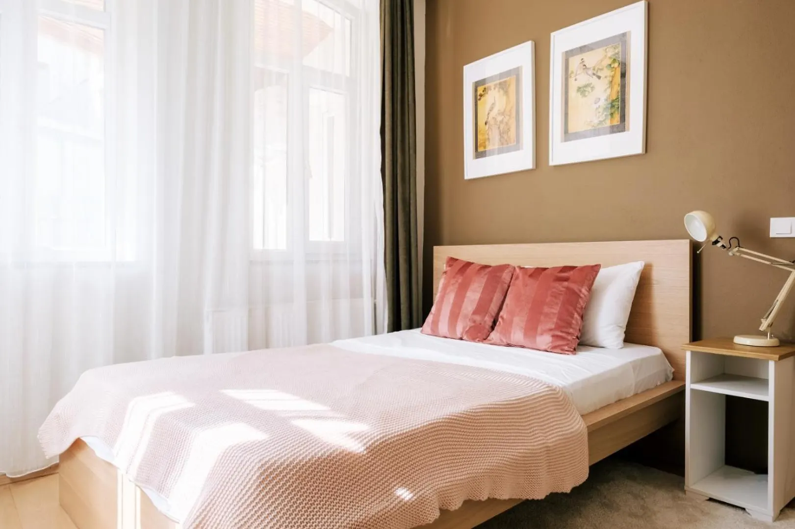 Central Flat W Balcony Near Vibrant Istiklal Istanbul